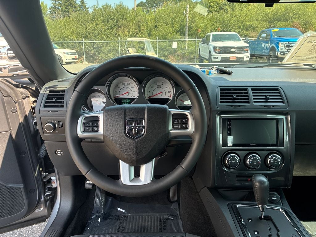 2013 Dodge Challenger SXT