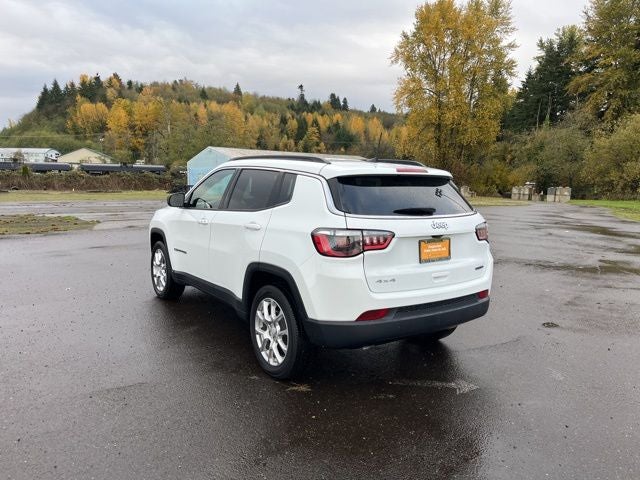2024 Jeep Compass Latitude Lux