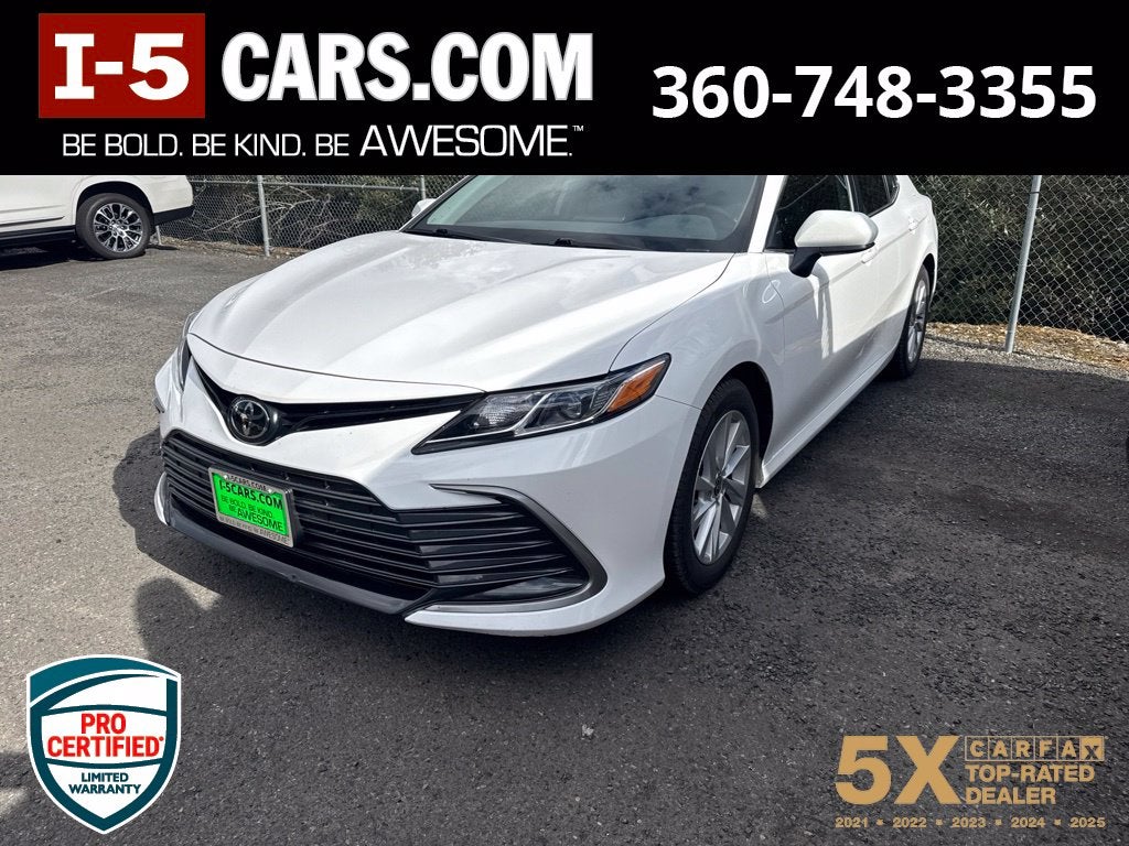 2022 Toyota Camry LE