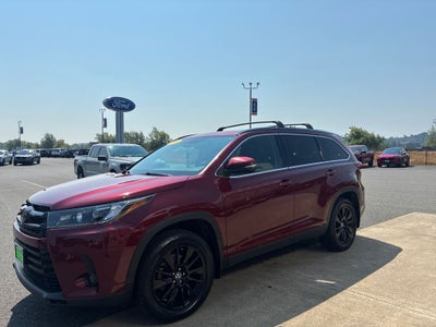 2019 Toyota Highlander SE