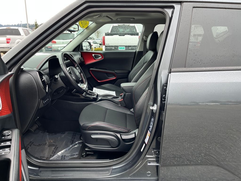 2023 Kia Soul GT-Line