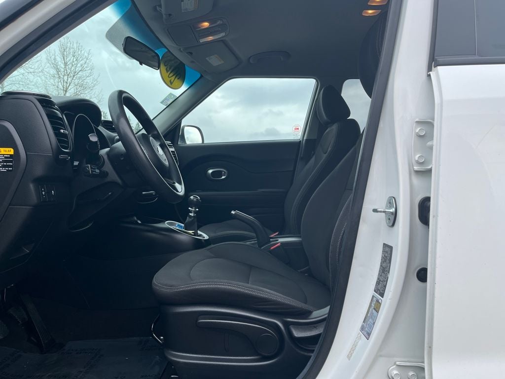 2015 Kia Soul Base
