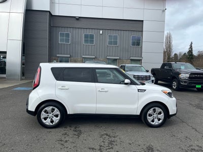 2015 Kia Soul Base