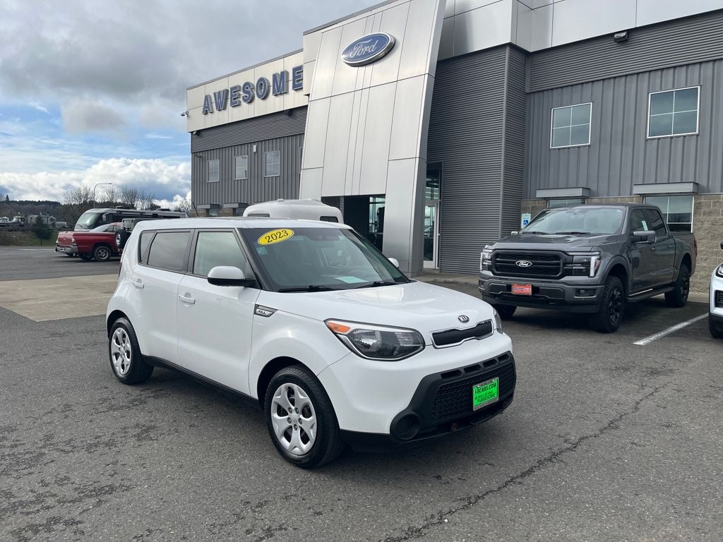 2015 Kia Soul Base