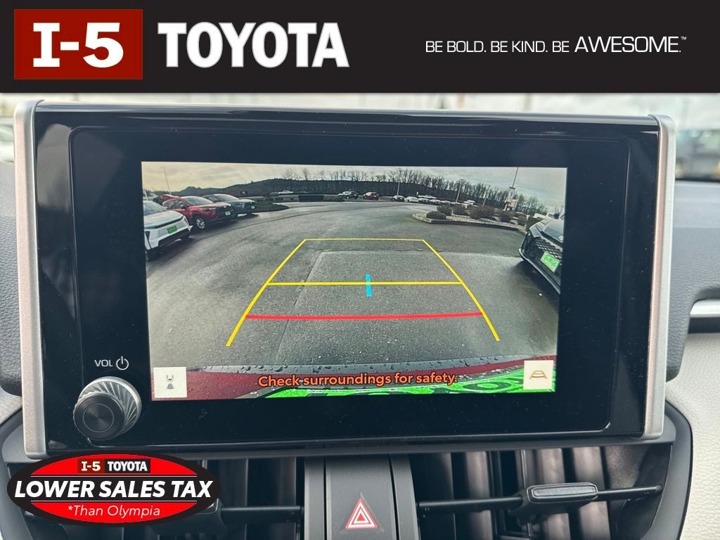 2025 Toyota RAV4 XLE