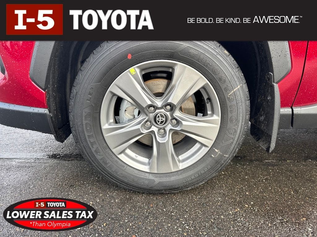 2025 Toyota RAV4 XLE