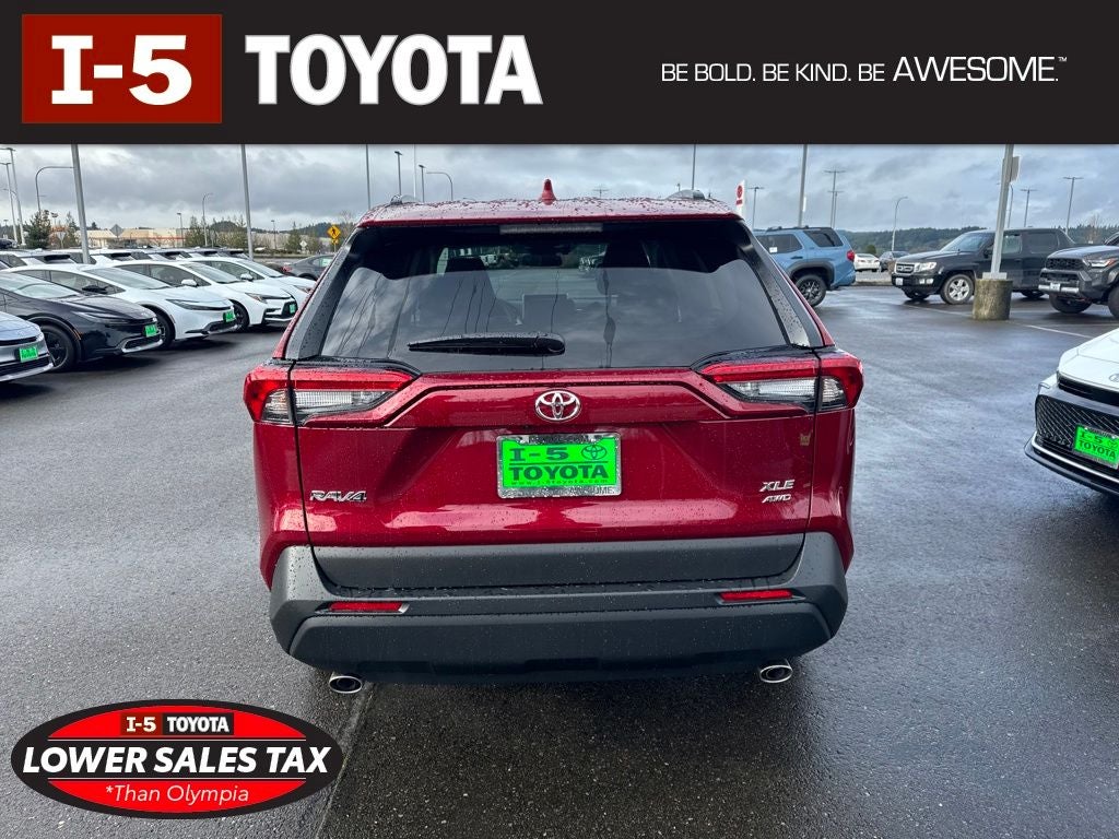 2025 Toyota RAV4 XLE
