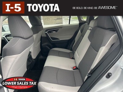 2025 Toyota RAV4 XLE
