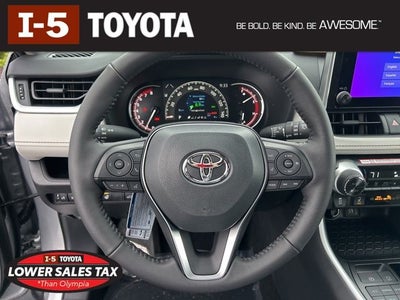 2025 Toyota RAV4 XLE