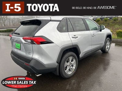 2025 Toyota RAV4 XLE
