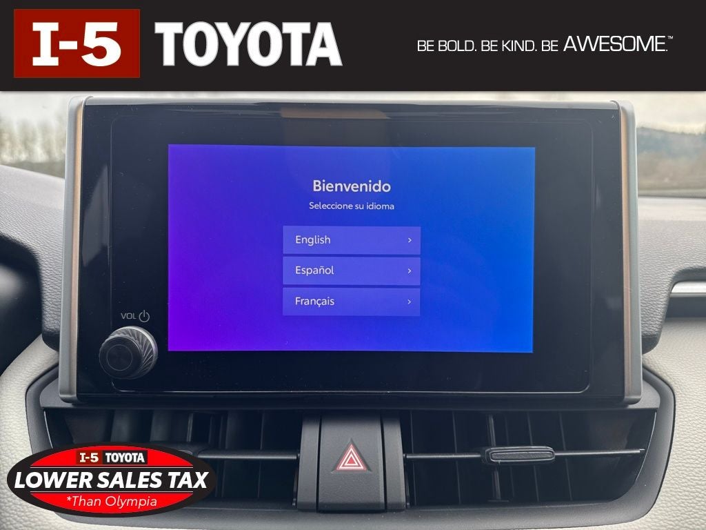 2025 Toyota RAV4 XLE