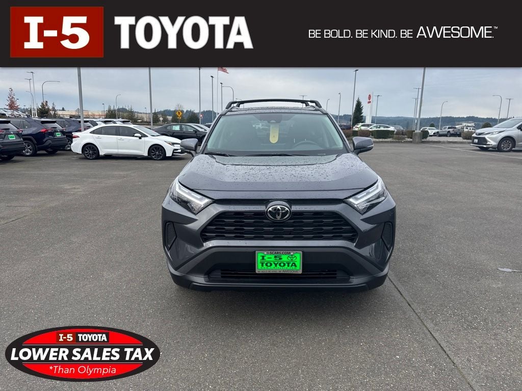 2025 Toyota RAV4 XLE