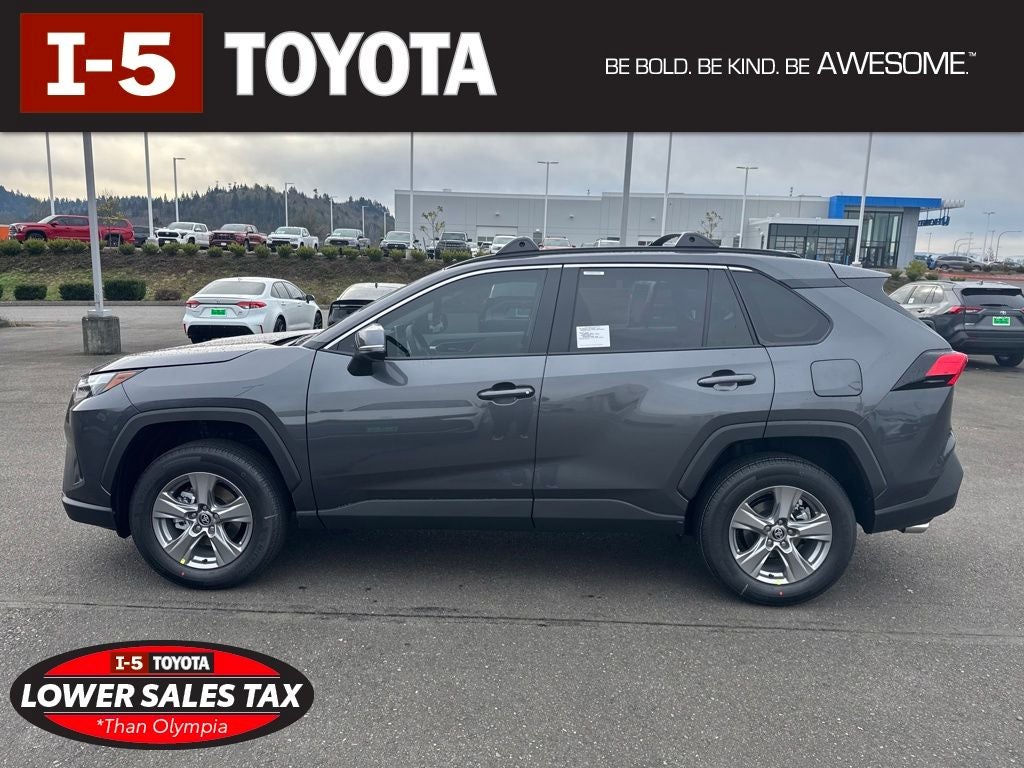 2025 Toyota RAV4 XLE