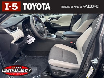 2025 Toyota RAV4 XLE