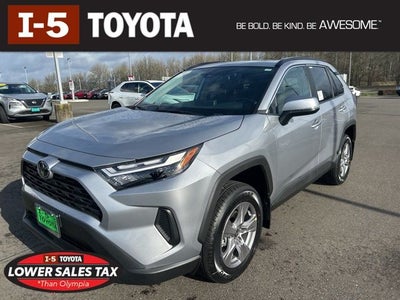 2025 Toyota RAV4 XLE