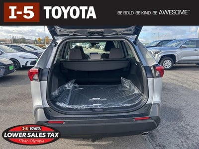 2025 Toyota RAV4 XLE