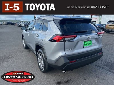 2025 Toyota RAV4 XLE