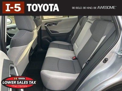 2025 Toyota RAV4 XLE