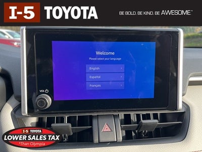 2025 Toyota RAV4 XLE