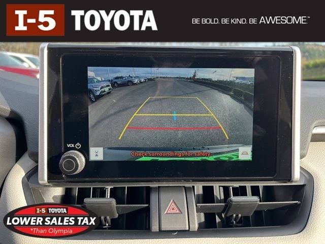 2025 Toyota RAV4 XLE