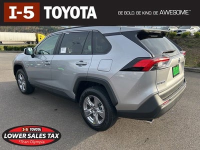 2025 Toyota RAV4 XLE