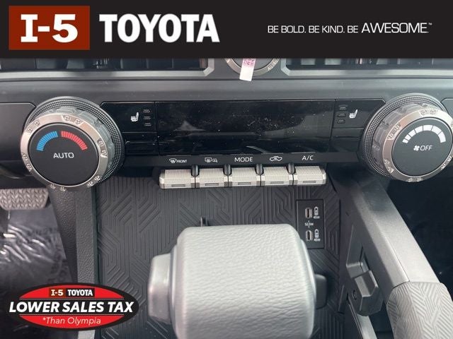 2026 Toyota Tacoma i-FORCE MAX Tacoma TRD Off-Road