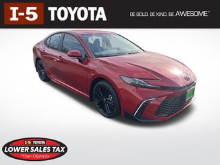 2026 Toyota Camry SE AWD