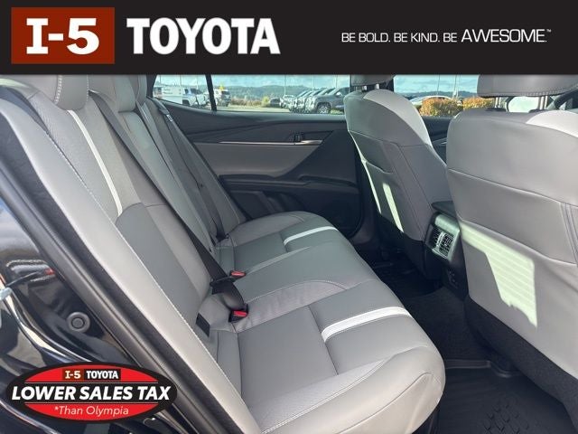 2026 Toyota Camry SE AWD