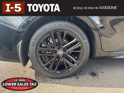 2026 Toyota Camry SE AWD