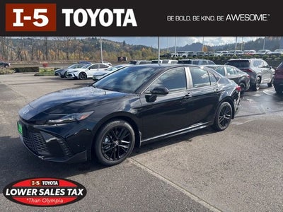 2026 Toyota Camry SE AWD