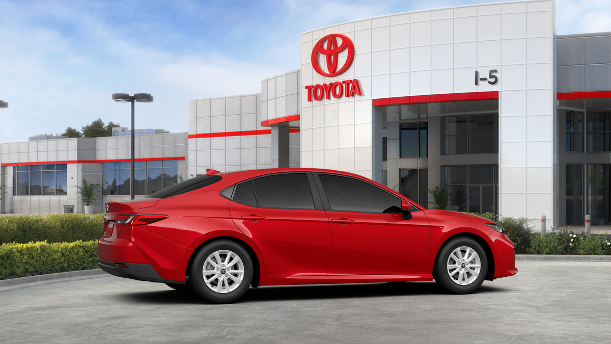 2026 Toyota Camry LE AWD