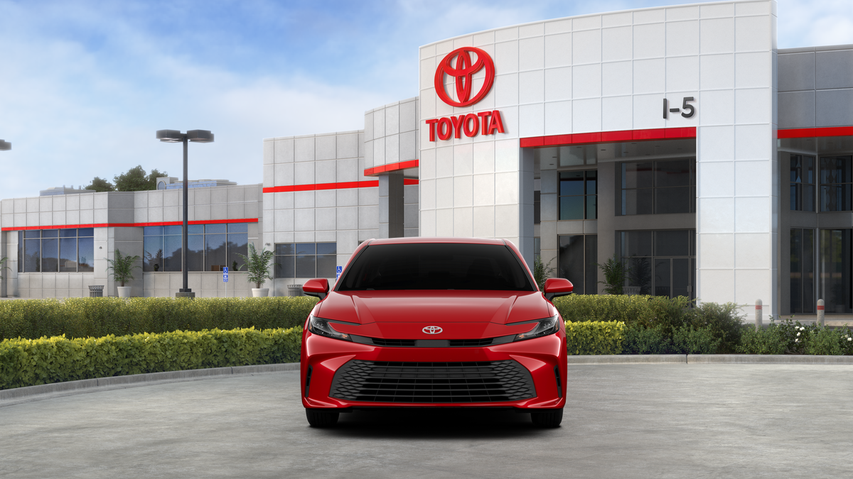 2026 Toyota Camry LE AWD