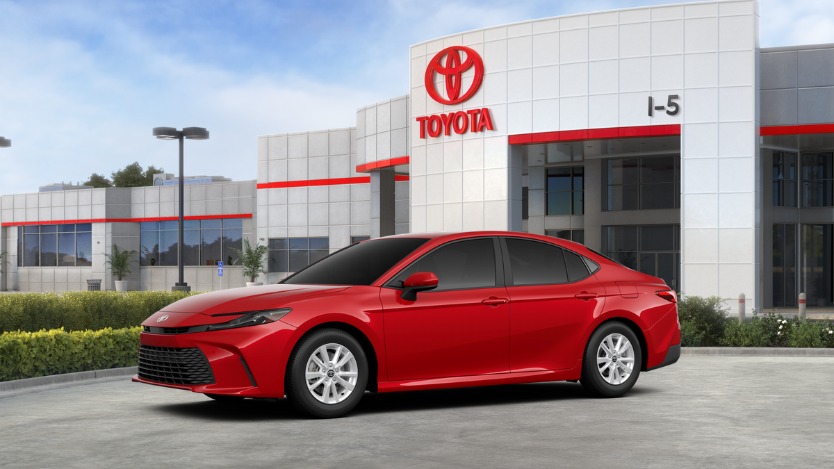 2026 Toyota Camry LE AWD