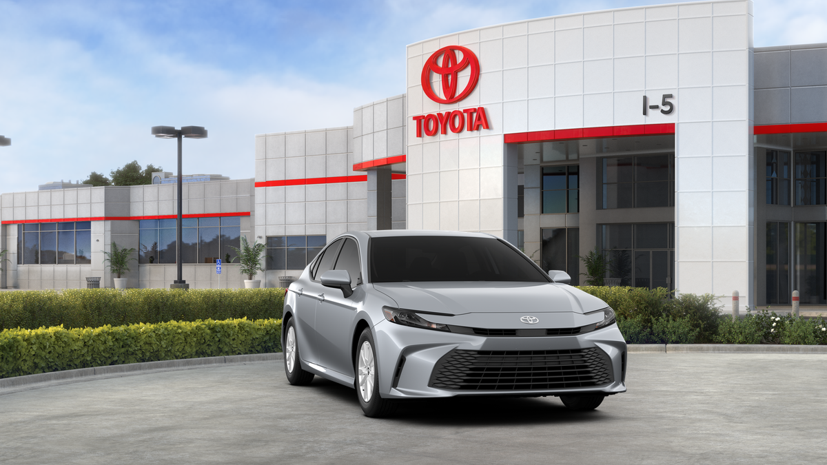 2026 Toyota Camry LE AWD