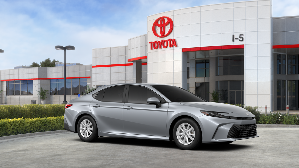 2026 Toyota Camry LE AWD