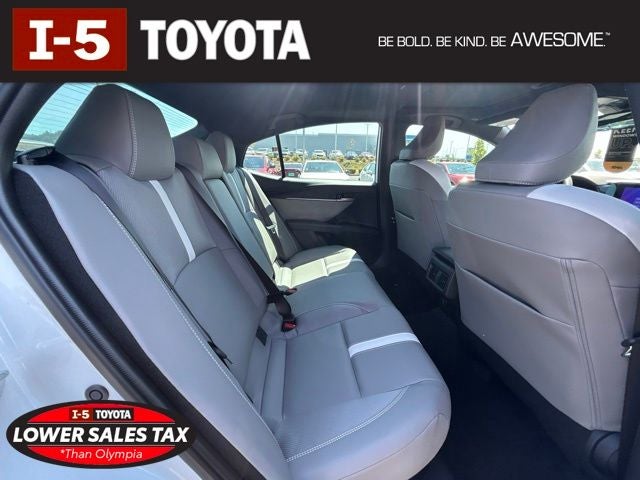 2026 Toyota Camry SE AWD