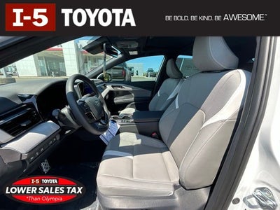 2026 Toyota Camry SE AWD