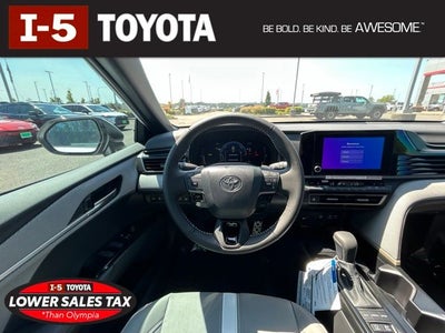 2026 Toyota Camry SE AWD
