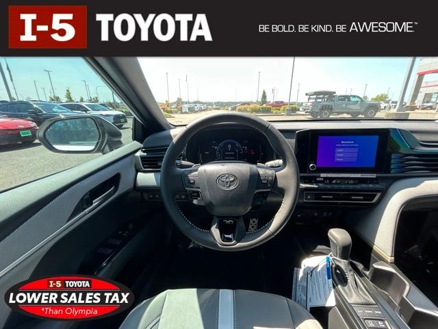 2026 Toyota Camry SE AWD