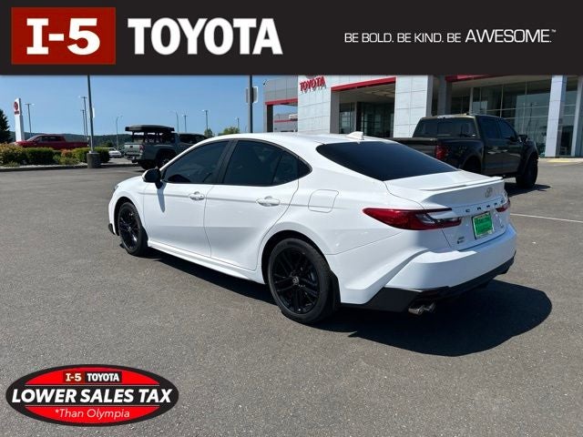 2026 Toyota Camry SE AWD