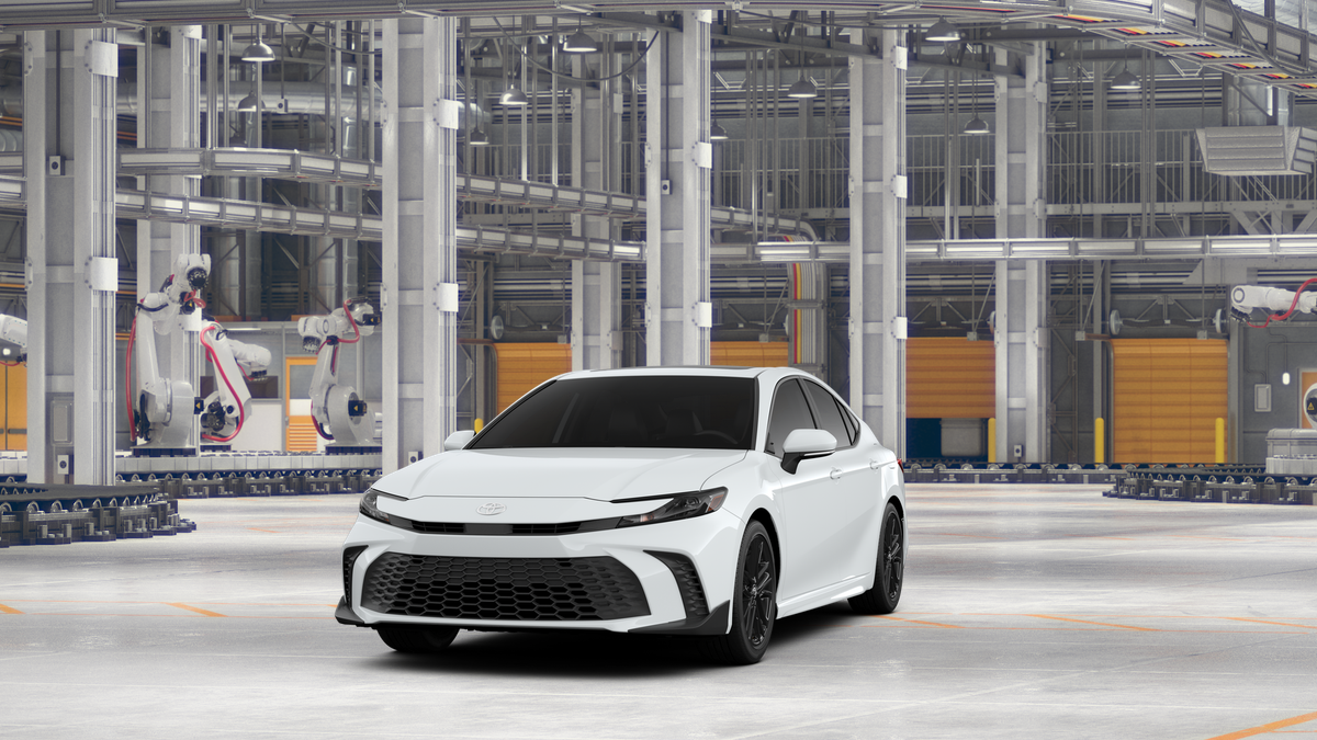 2026 Toyota Camry SE AWD