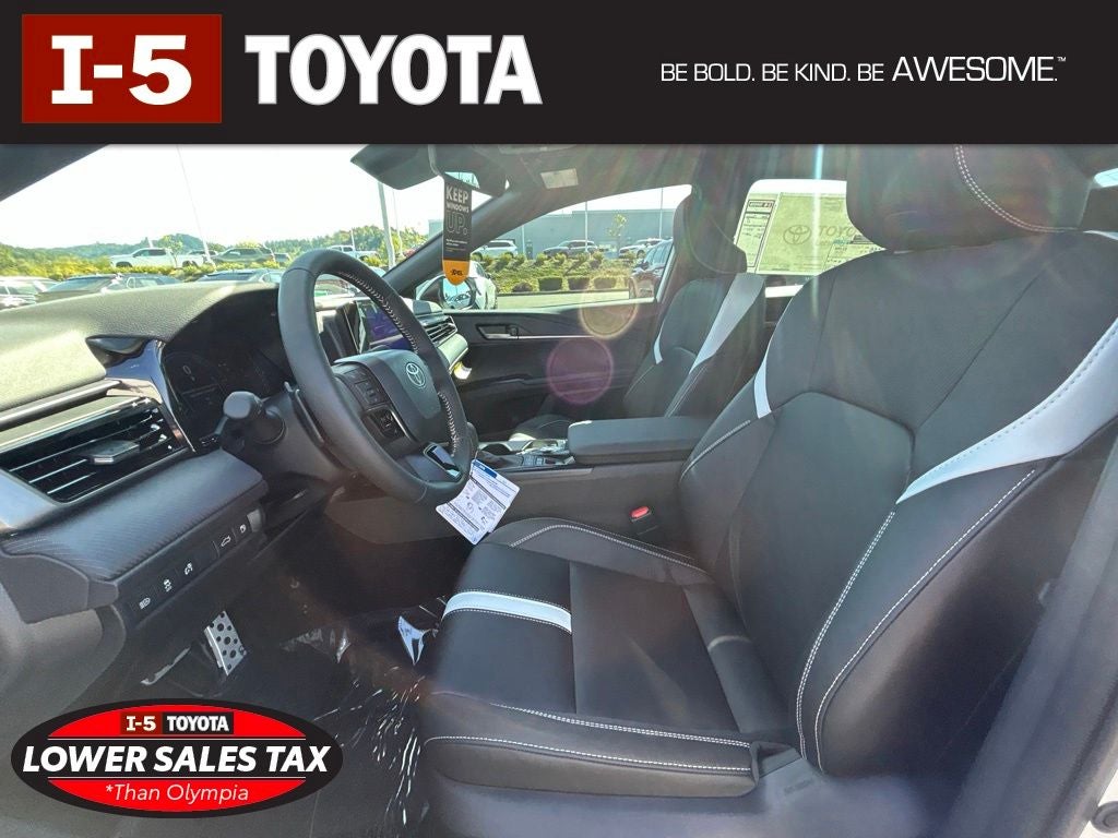 2026 Toyota Camry SE AWD