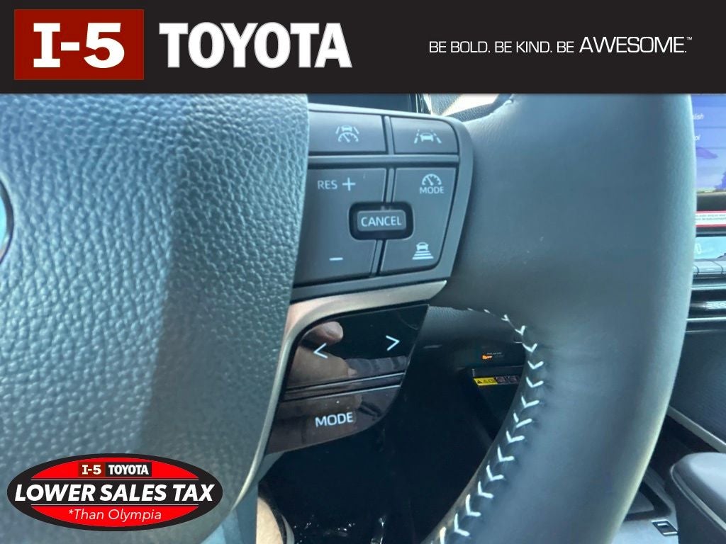 2026 Toyota Camry SE AWD
