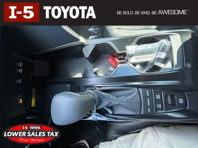 2026 Toyota Camry SE AWD