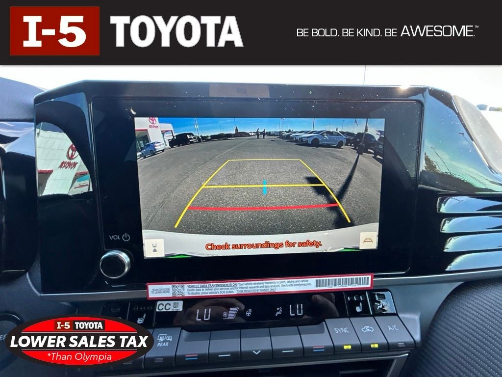 2026 Toyota Camry SE AWD