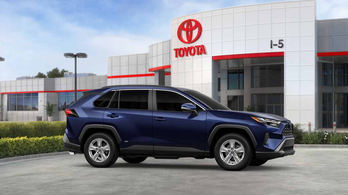 2025 Toyota RAV4 Hybrid XLE