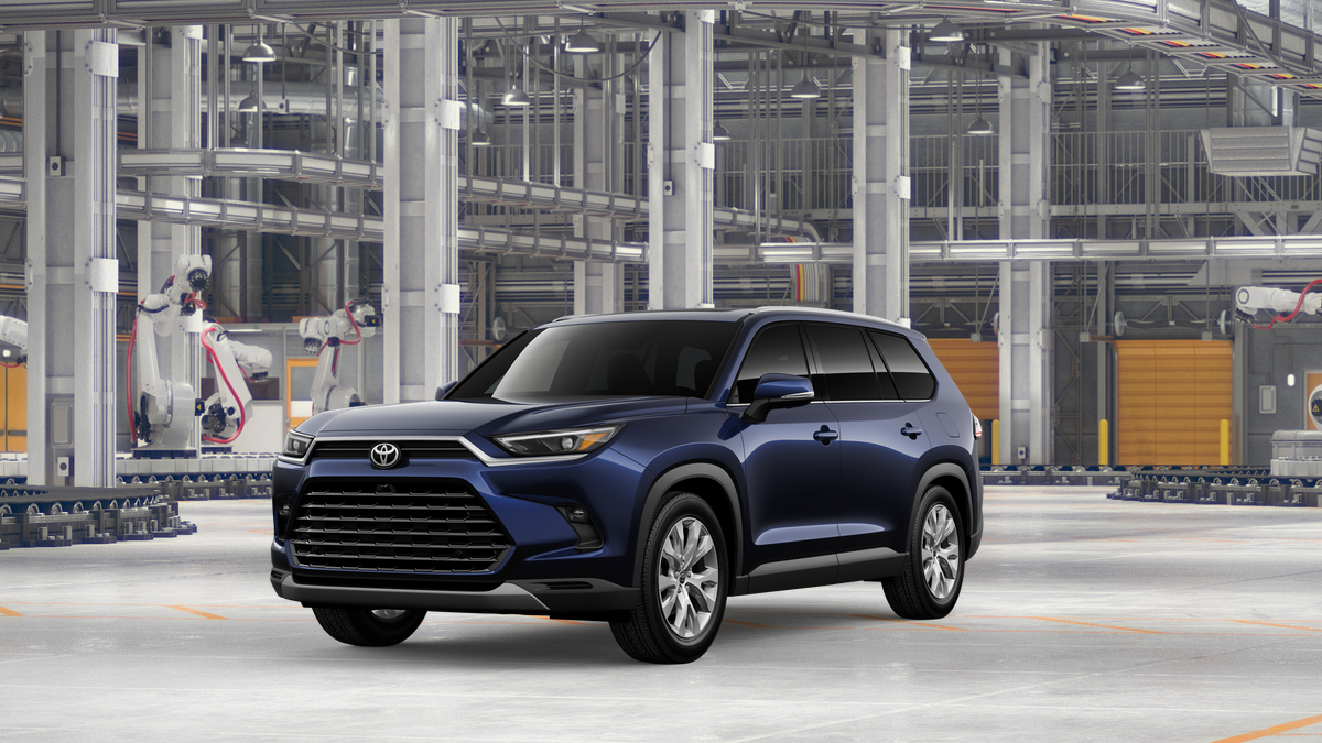 2026 Toyota Grand Highlander's photo