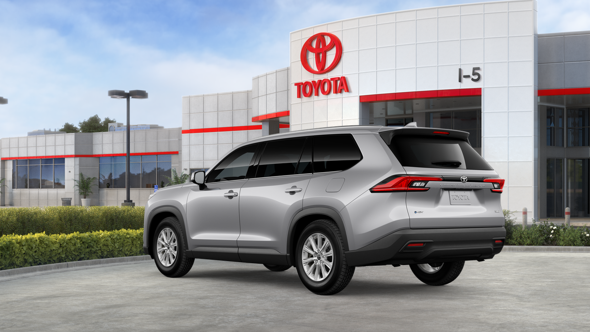 2026 Toyota Grand Highlander Hybrid XLE