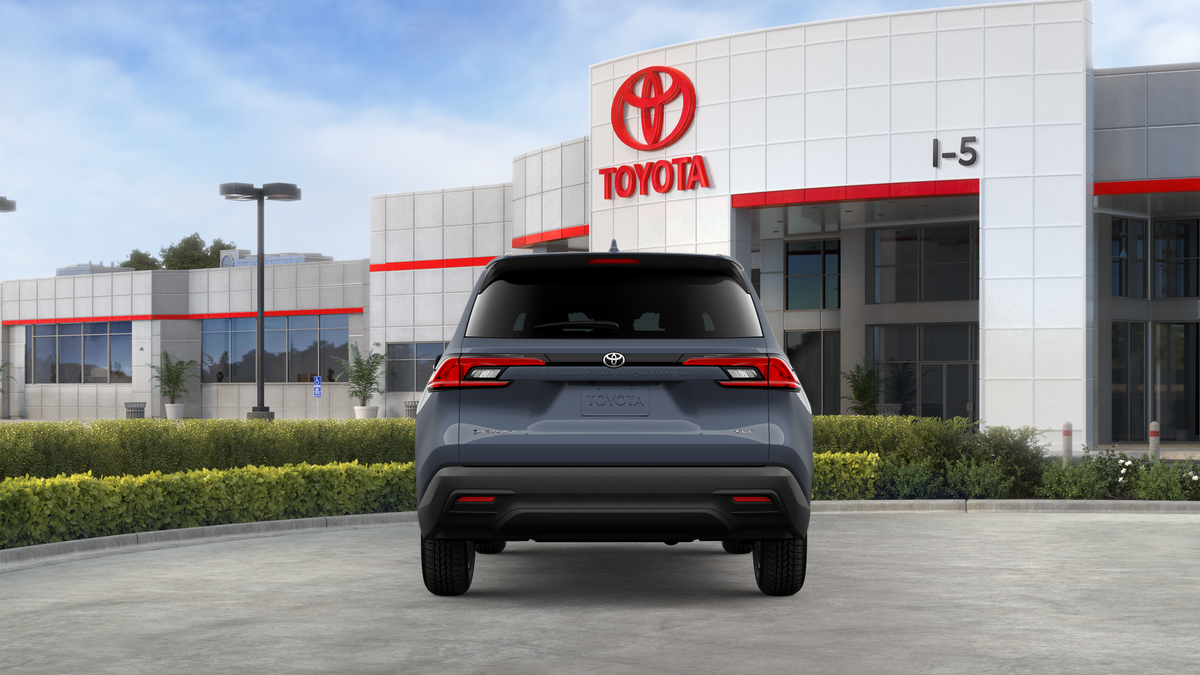 2026 Toyota Grand Highlander Hybrid XLE