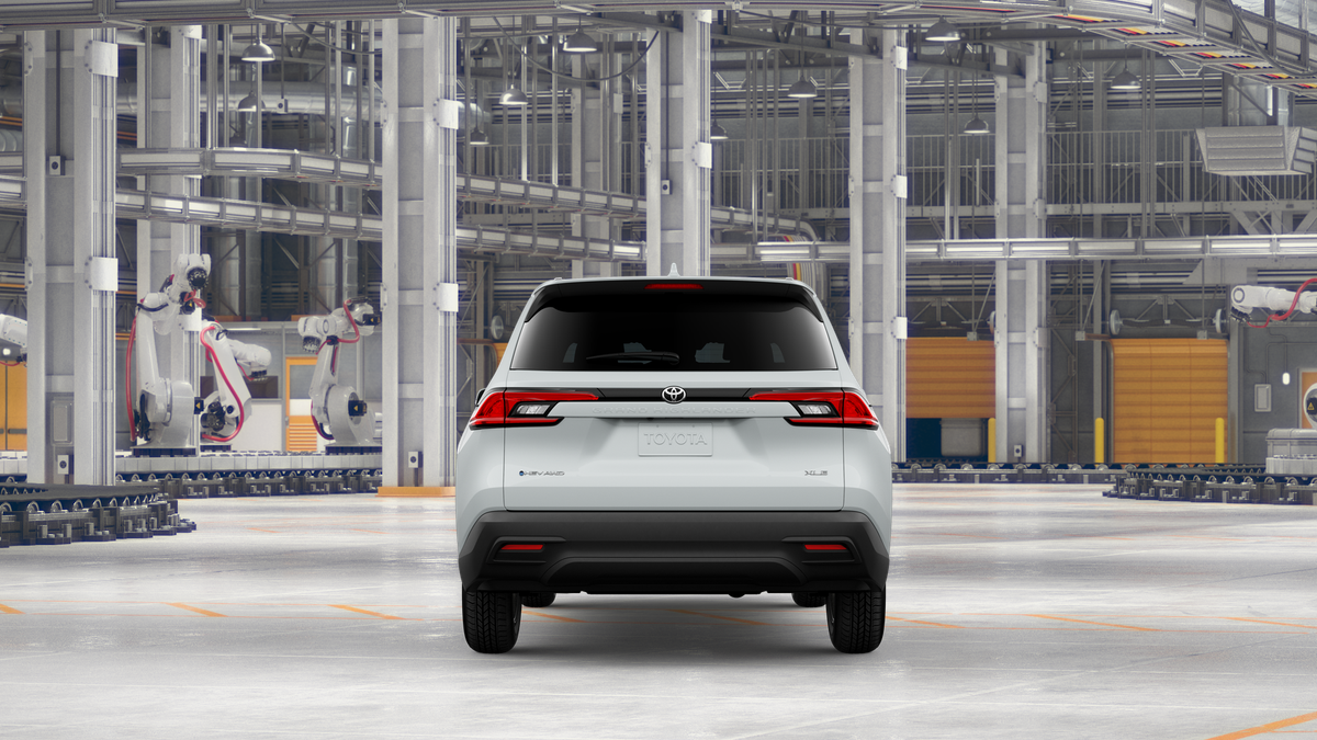 2026 Toyota Grand Highlander Hybrid XLE